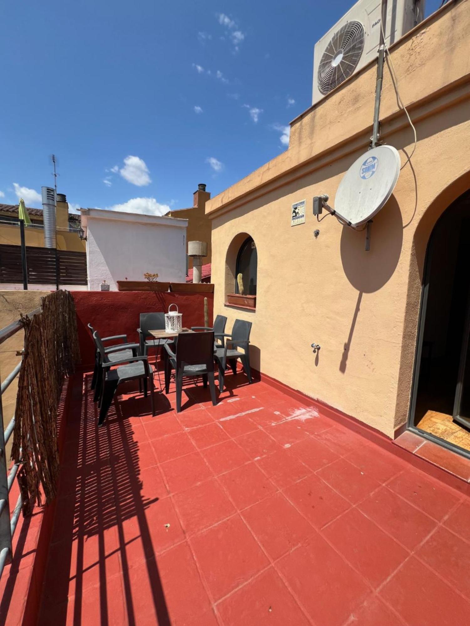 Casa Neus, Casa Cerca De Barcelona Villa Sant Feliu de Llobregat Dış mekan fotoğraf